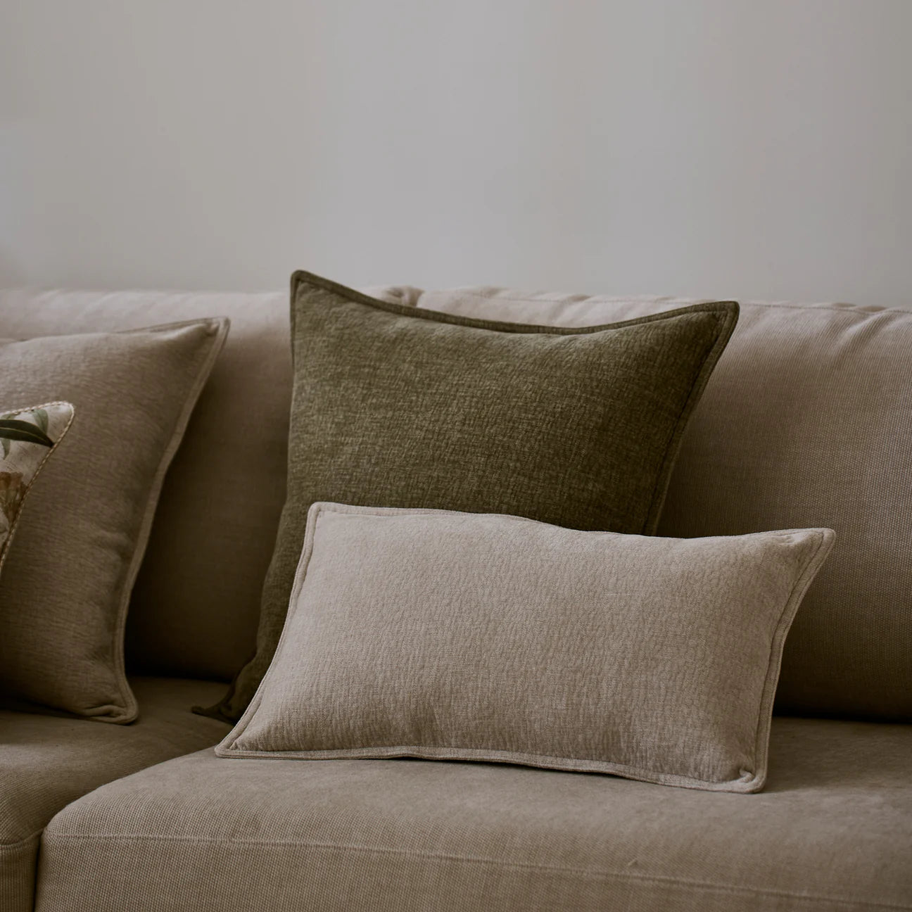 The Elio Cushion